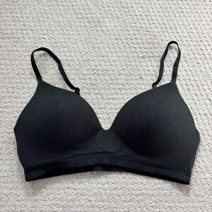 Victoria's Secret Black t shirt lightly lined wireless Women's Bra